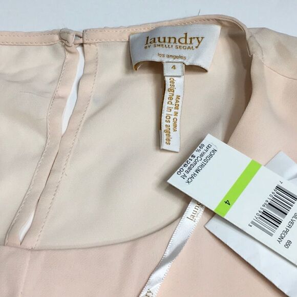 New. Laundry by Shelli Segal drape top. - Picture 6 of 6